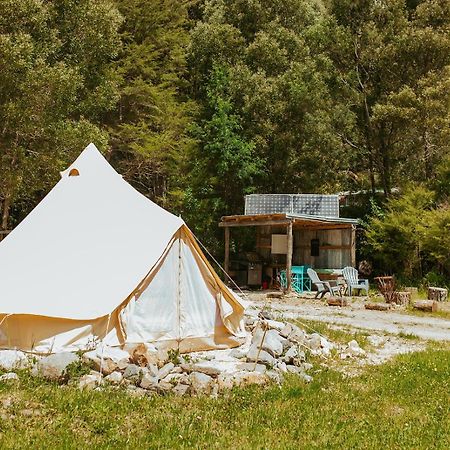 Golden Bay Glamping Hotel Takaka Eksteriør billede