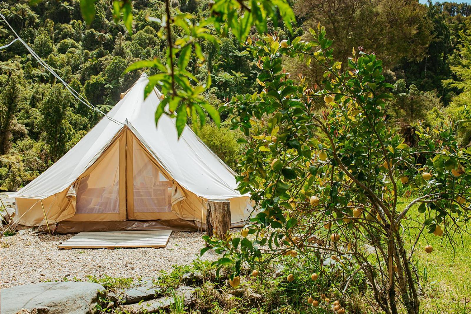 Golden Bay Glamping Hotel Takaka Eksteriør billede